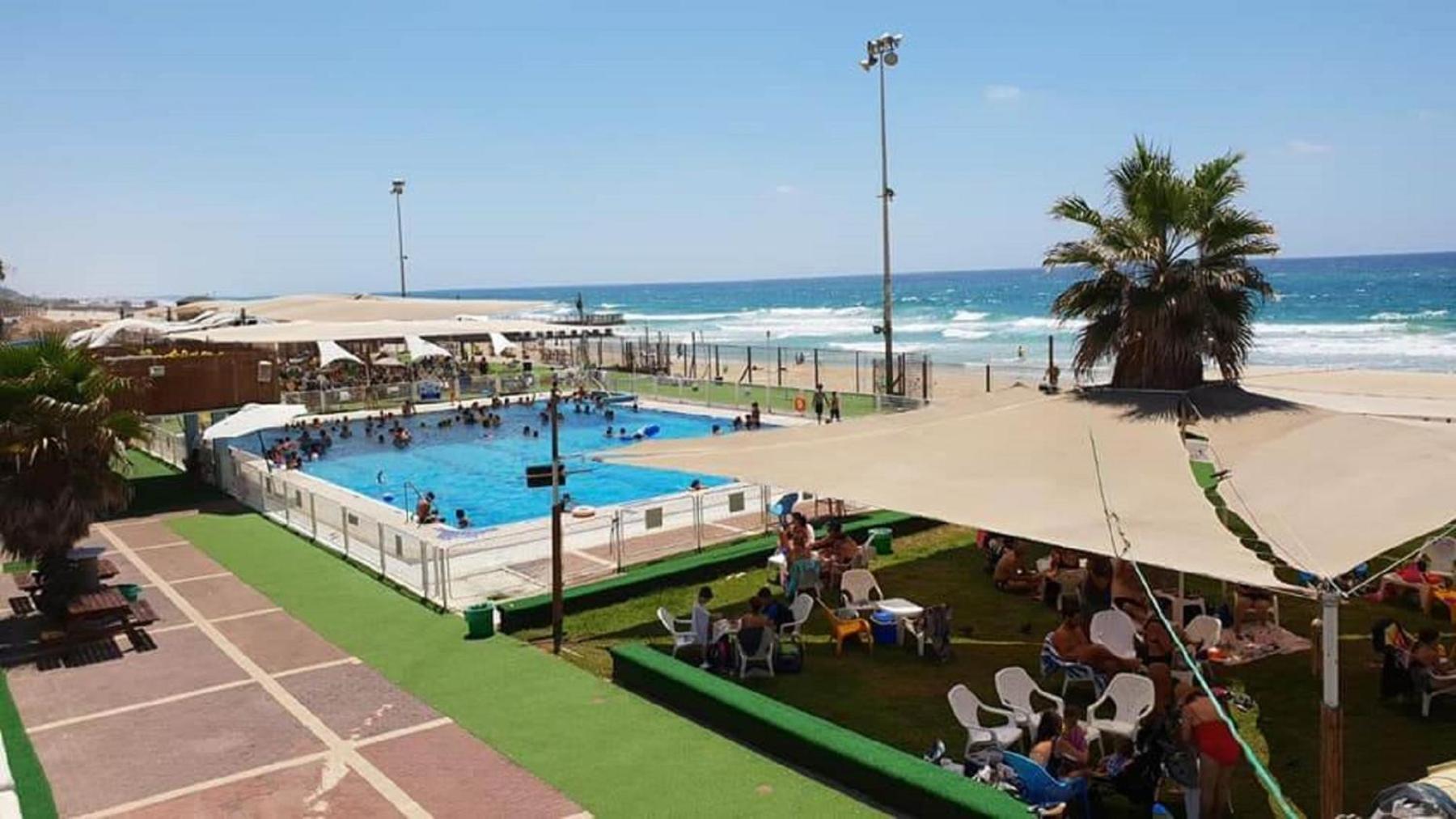 Spat Beach Bat Yam Bagian luar foto