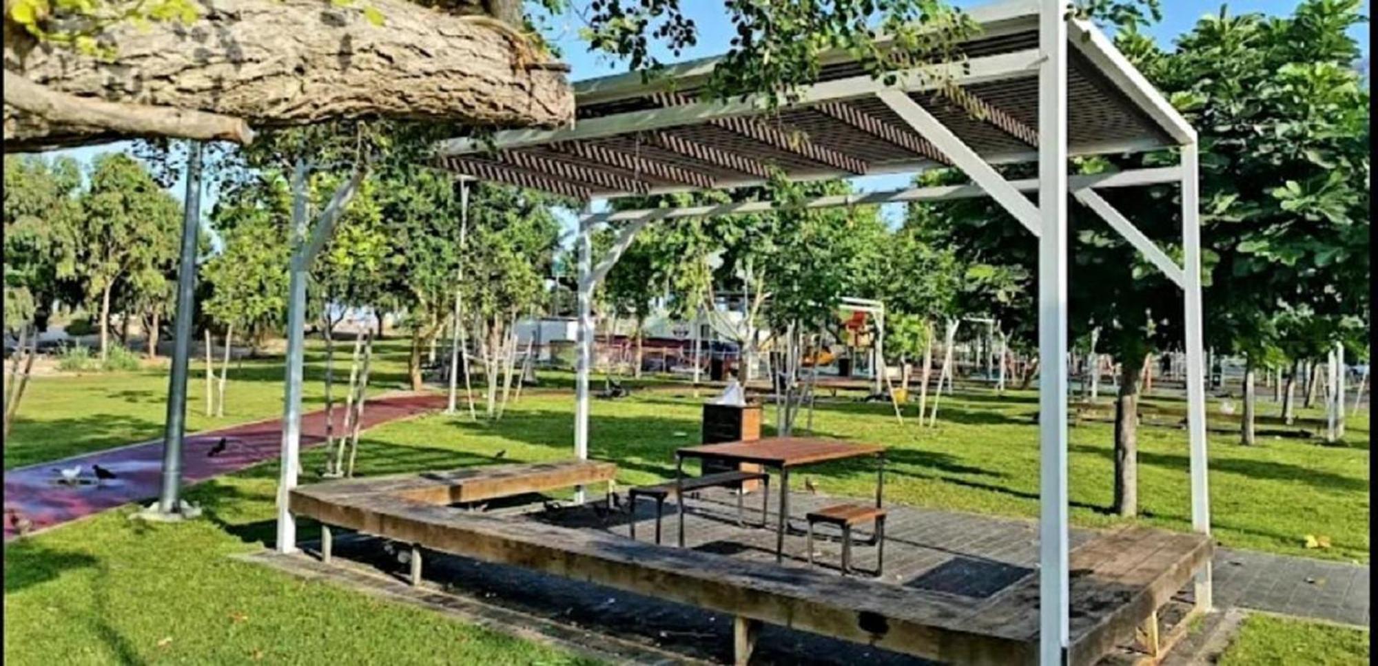 Spat Beach Bat Yam Bagian luar foto