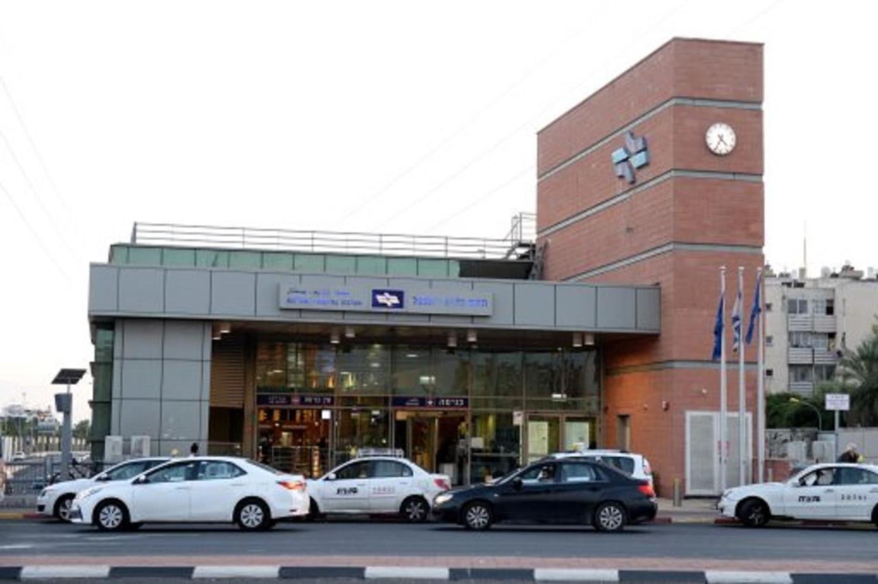 Spat Beach Bat Yam Bagian luar foto